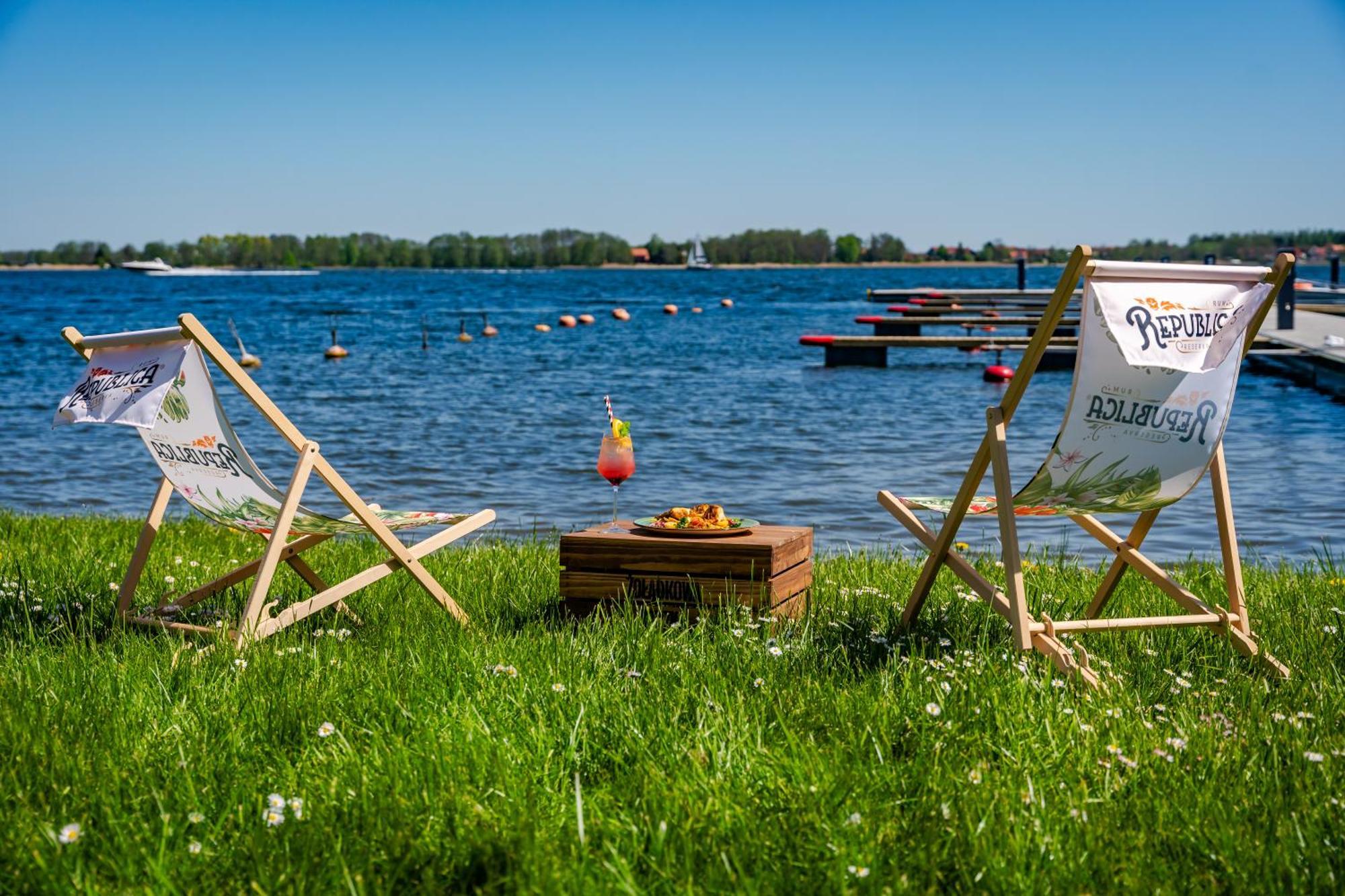 Stare Sady Chillout Rooms "Pod Jabloniami" Mikołajki Buitenkant foto
