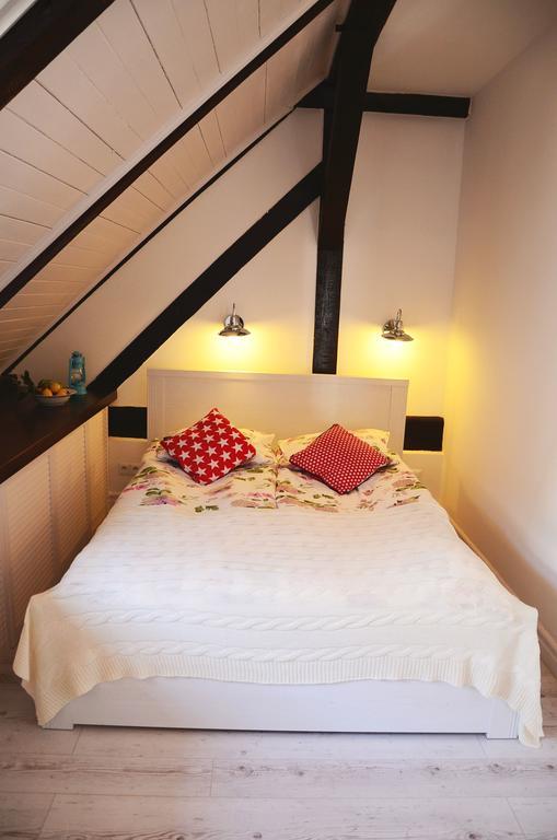 Stare Sady Chillout Rooms "Pod Jabloniami" Mikołajki Kamer foto