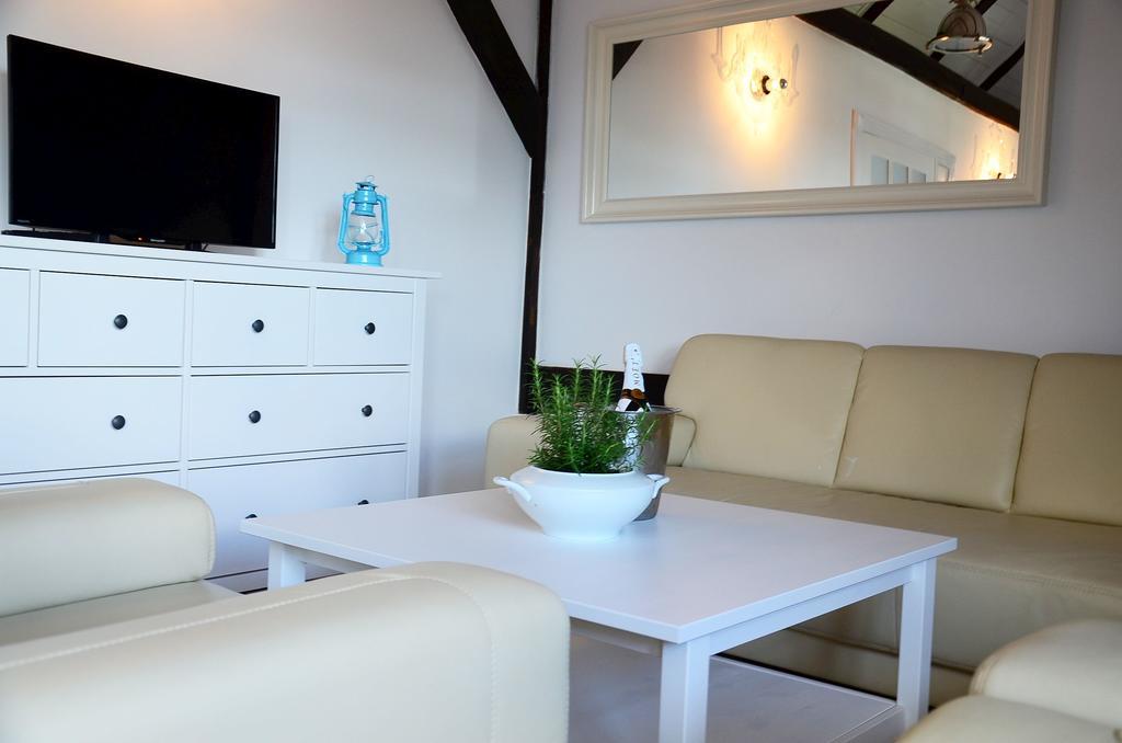 Stare Sady Chillout Rooms "Pod Jabloniami" Mikołajki Kamer foto